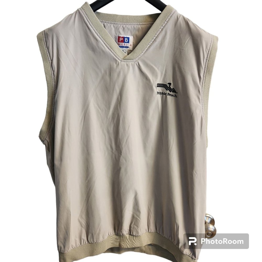 Men's PB America Pebble Beach Golf Vest Size XL Beige V Neck Logo On Chest EUC